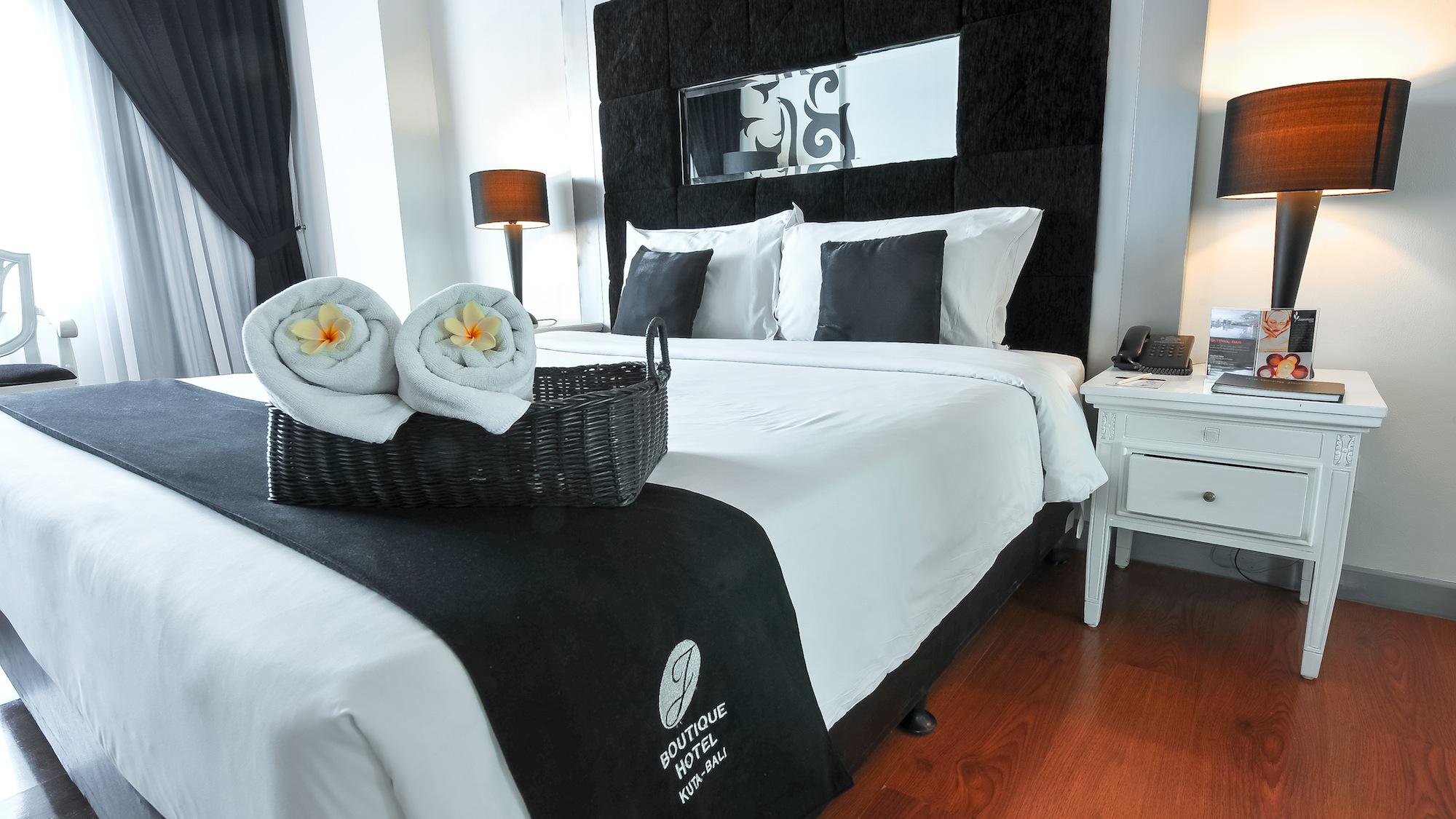 Stark Boutique Hotel And Spa Кута Стая снимка